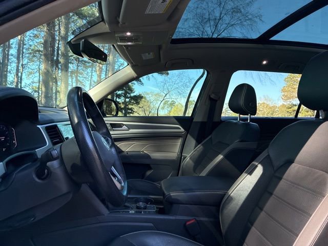 Used 2021 Volkswagen Atlas SEL Premium image 21