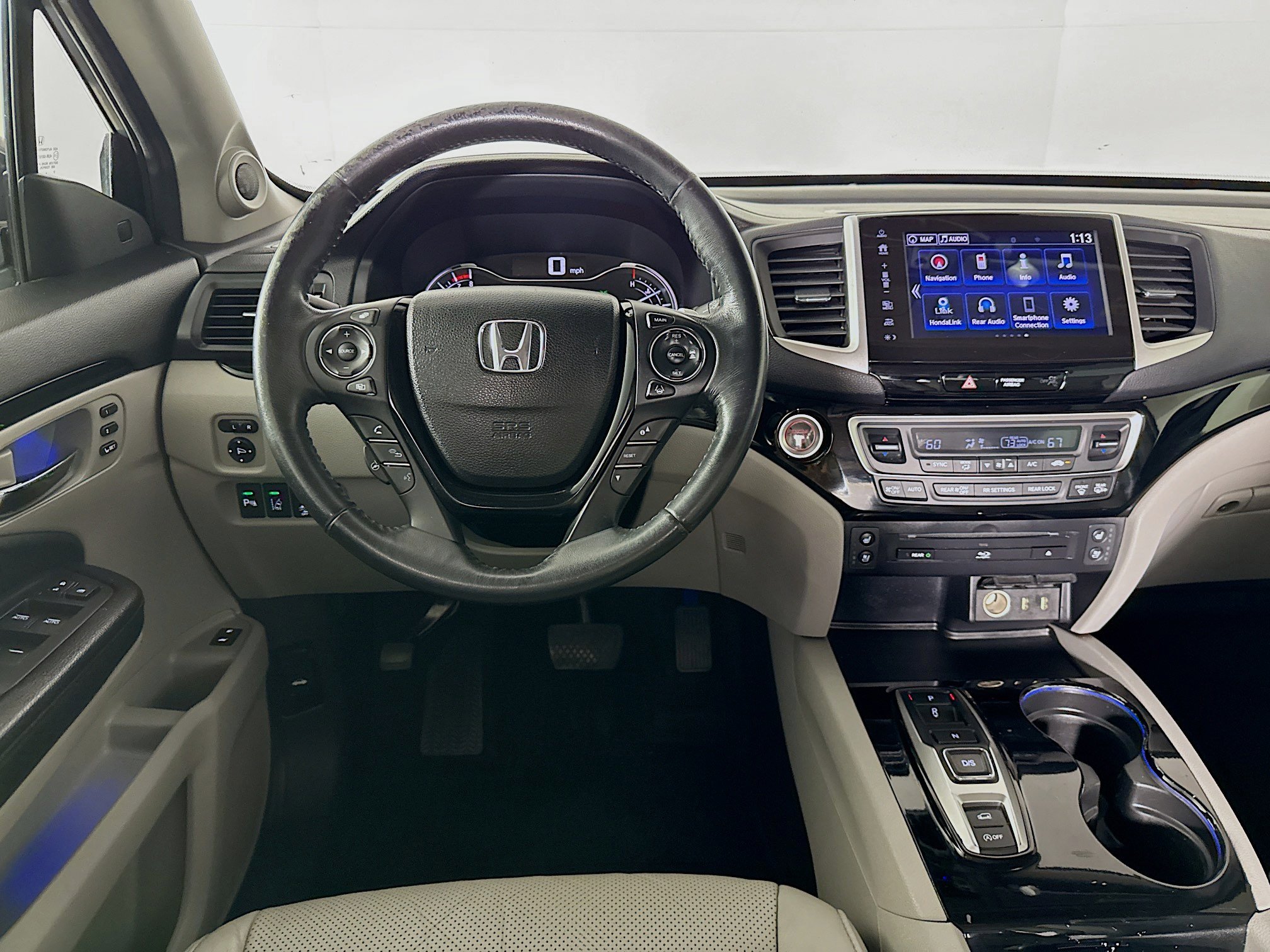 Used 2017 Honda Pilot Elite image 28