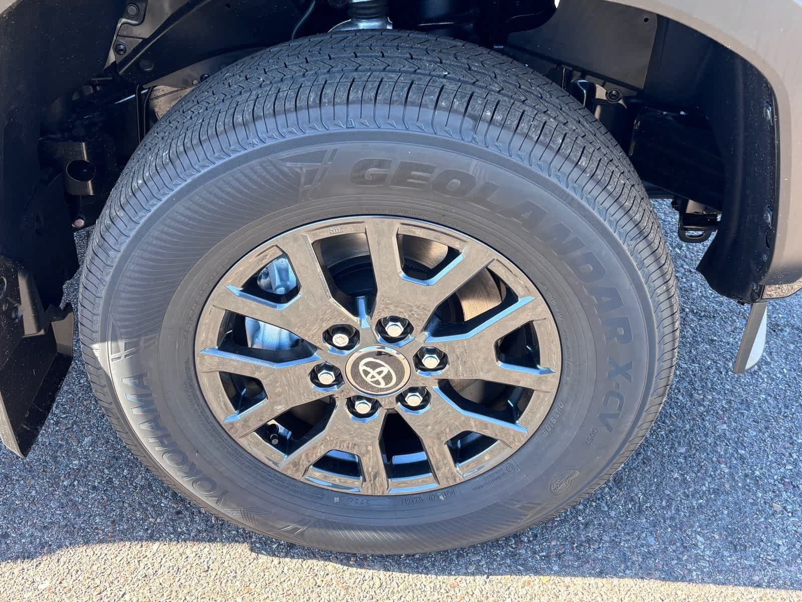 New 2026 Toyota 4Runner SR5 AWD/4WD image 8