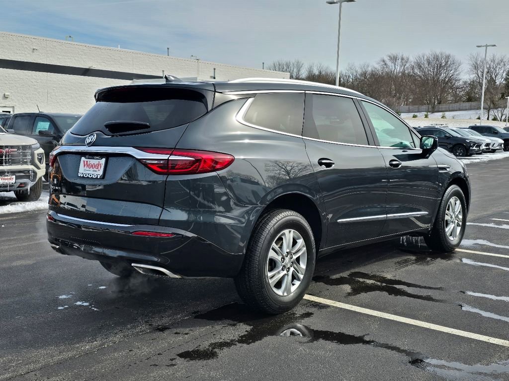 Used 2020 Buick Enclave Essence image 10