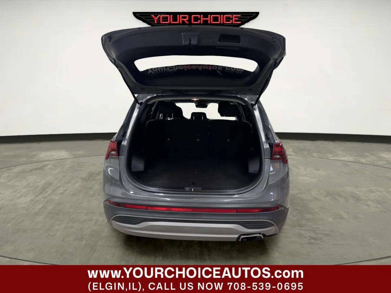 Used 2021 Hyundai Santa Fe SE FWD image 5