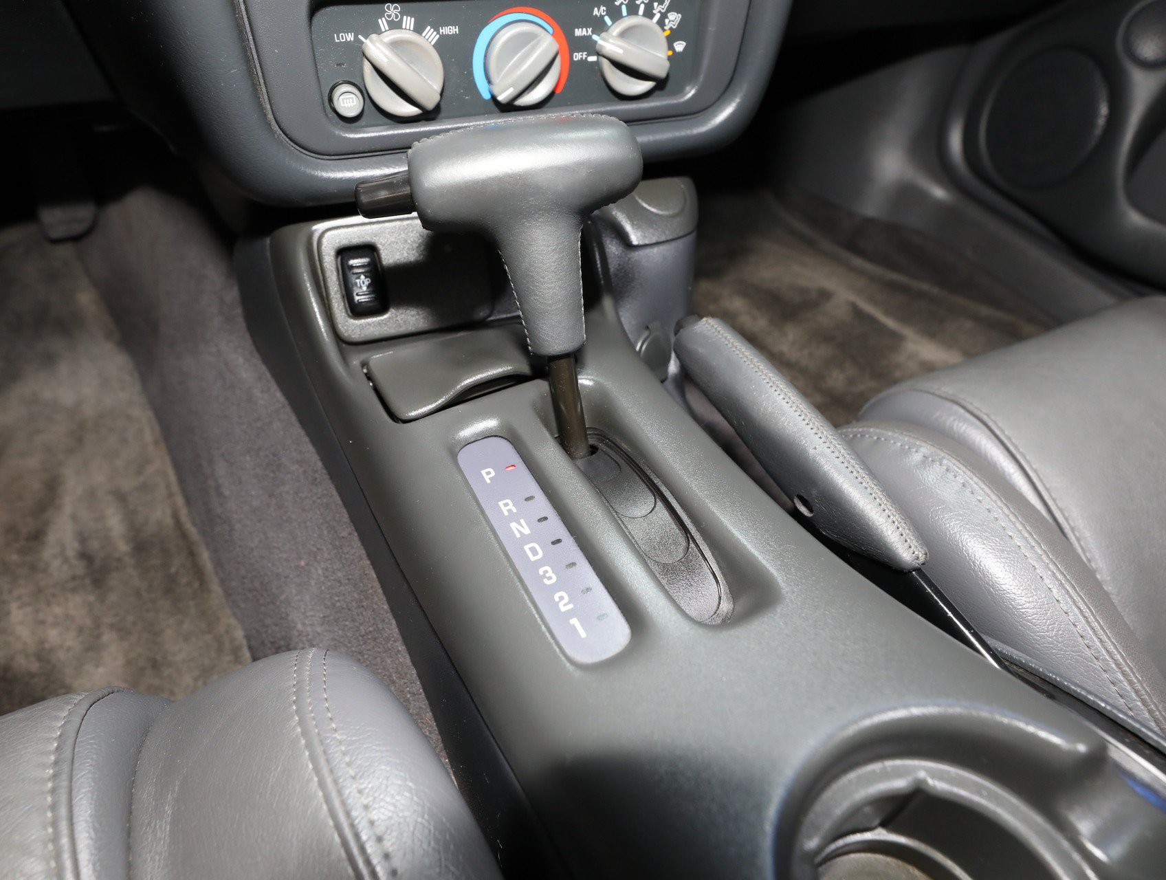 Used 1999 Pontiac Firebird Trans Am RWD image 62