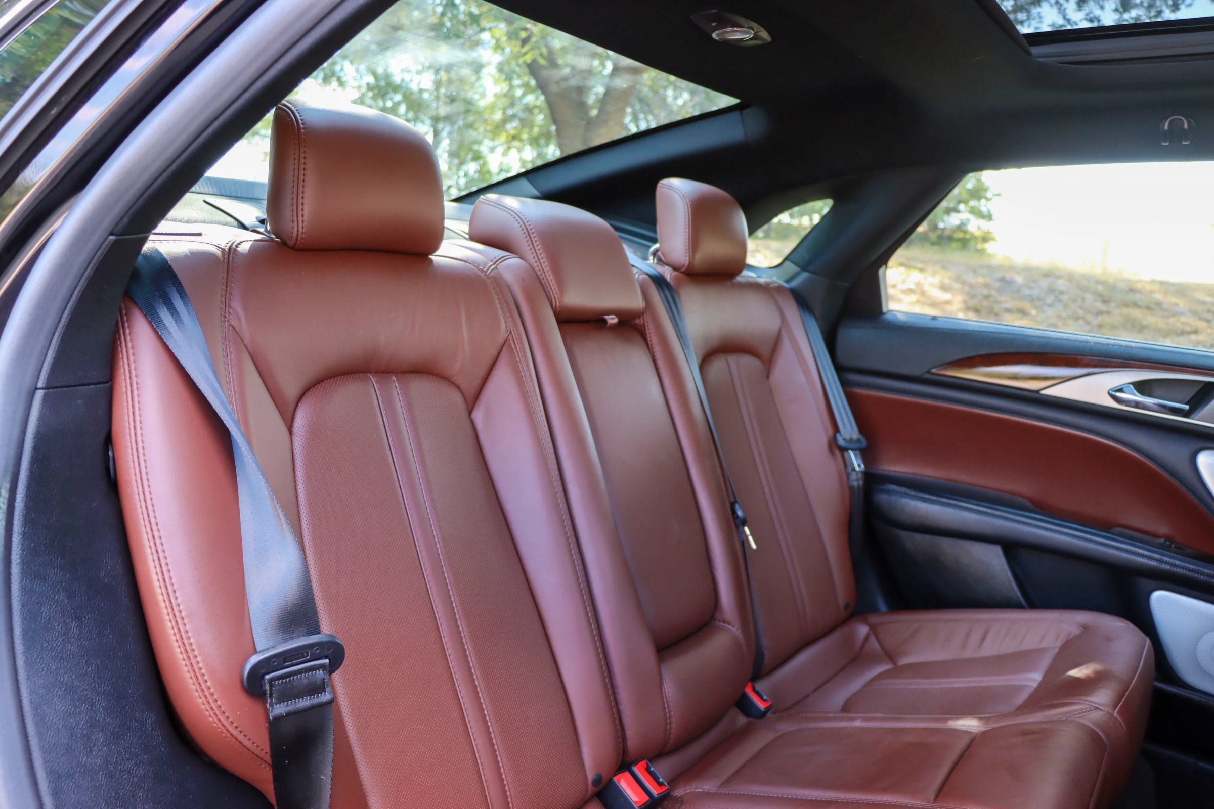 Used 2019 Lincoln MKZ Reserve w/ Luxury Package FWD image 19