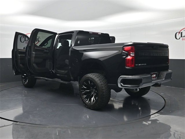 Used 2022 Chevrolet Silverado 1500 LT w/ Texas Edition Plus image 32