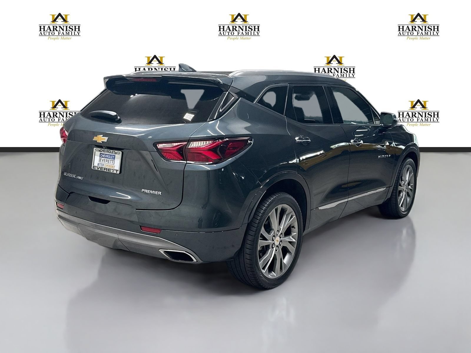 Used 2019 Chevrolet Blazer Premier w/ Sun and Wheels Package AWD/4WD image 5
