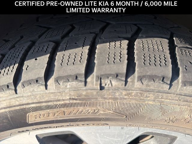 Certified 2020 Kia Telluride S w/ S 8 Passenger Seating Package image 9