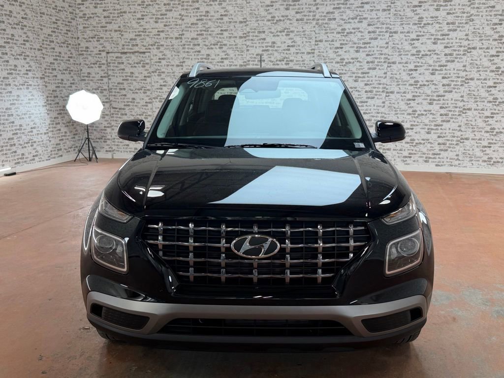 New 2026 Hyundai Venue SEL image 2