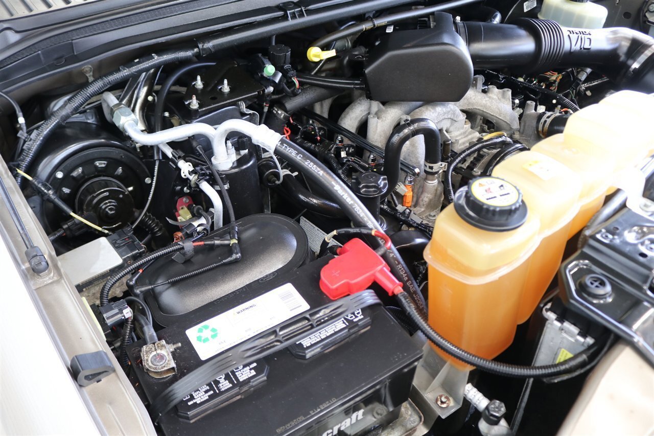 Used 2003 Ford F250 Lariat AWD/4WD image 36
