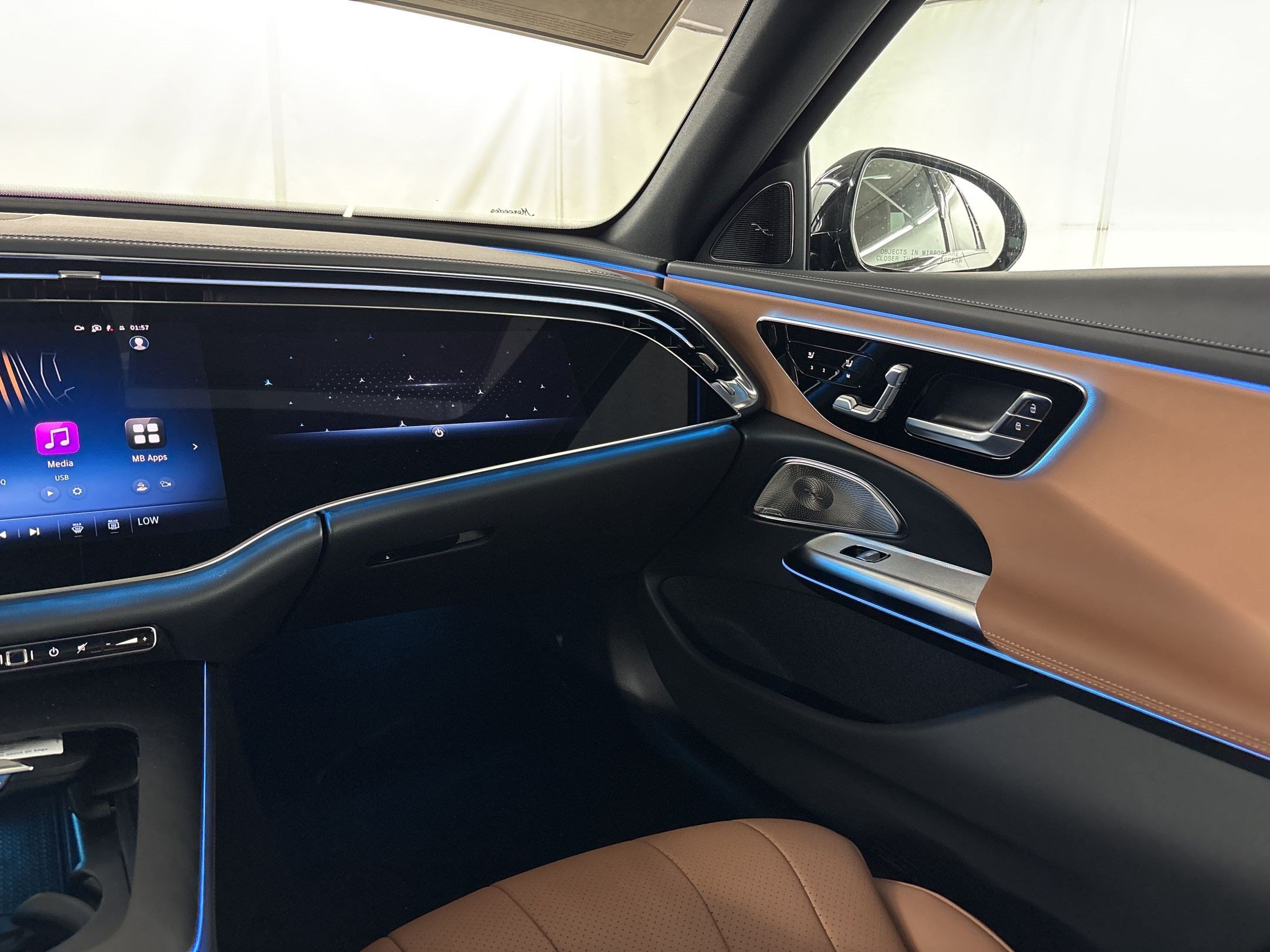 New 2026 Mercedes-Benz E 450 4MATIC Sedan image 29
