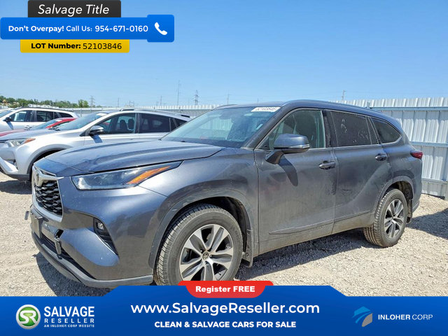 Used 2021 Toyota Highlander XLE AWD/4WD image 1