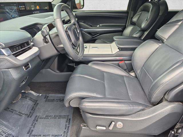 Used 2025 Lincoln Navigator Reserve w/ Jet Appearance Package AWD/4WD image 17