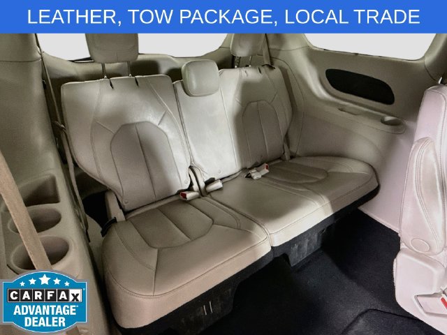 Used 2021 Chrysler Pacifica Touring-L FWD image 26