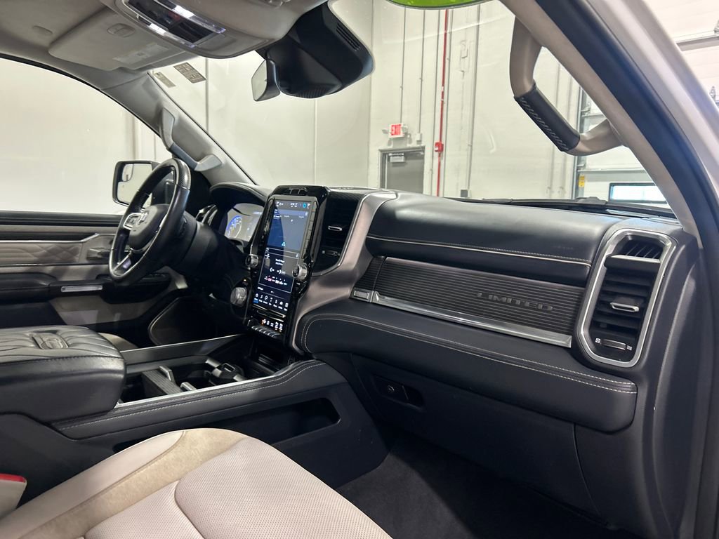 Used 2022 RAM 1500 Limited AWD/4WD image 34