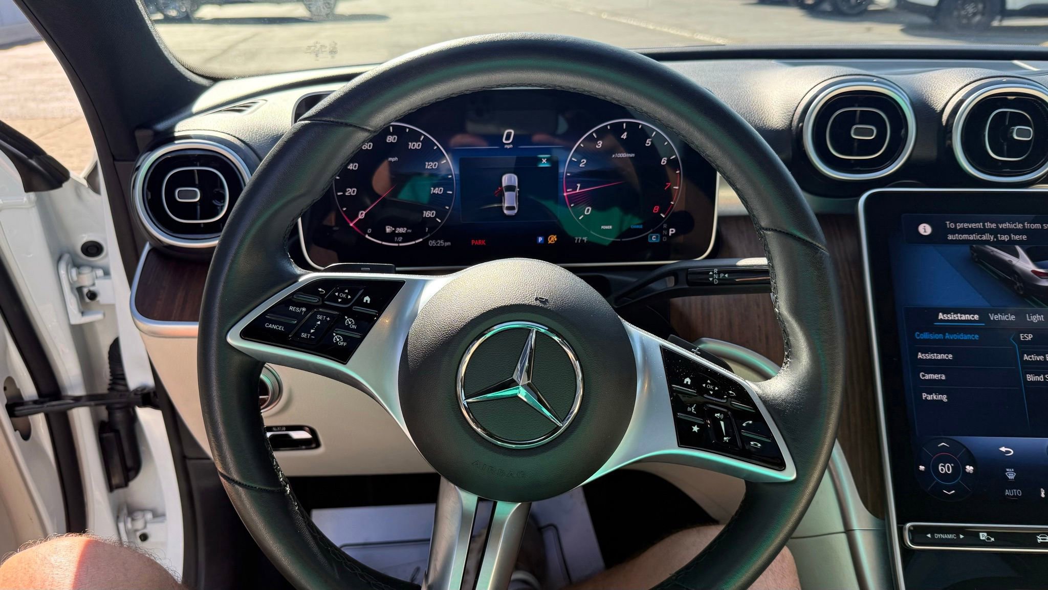 Used 2025 Mercedes-Benz C 300 Sedan image 36