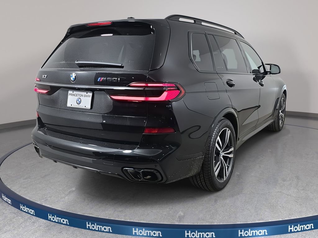New 2026 BMW X7 M60i image 5