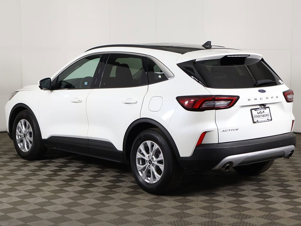 Used 2023 Ford Escape Active w/ Tech Pack #2 FWD image 12