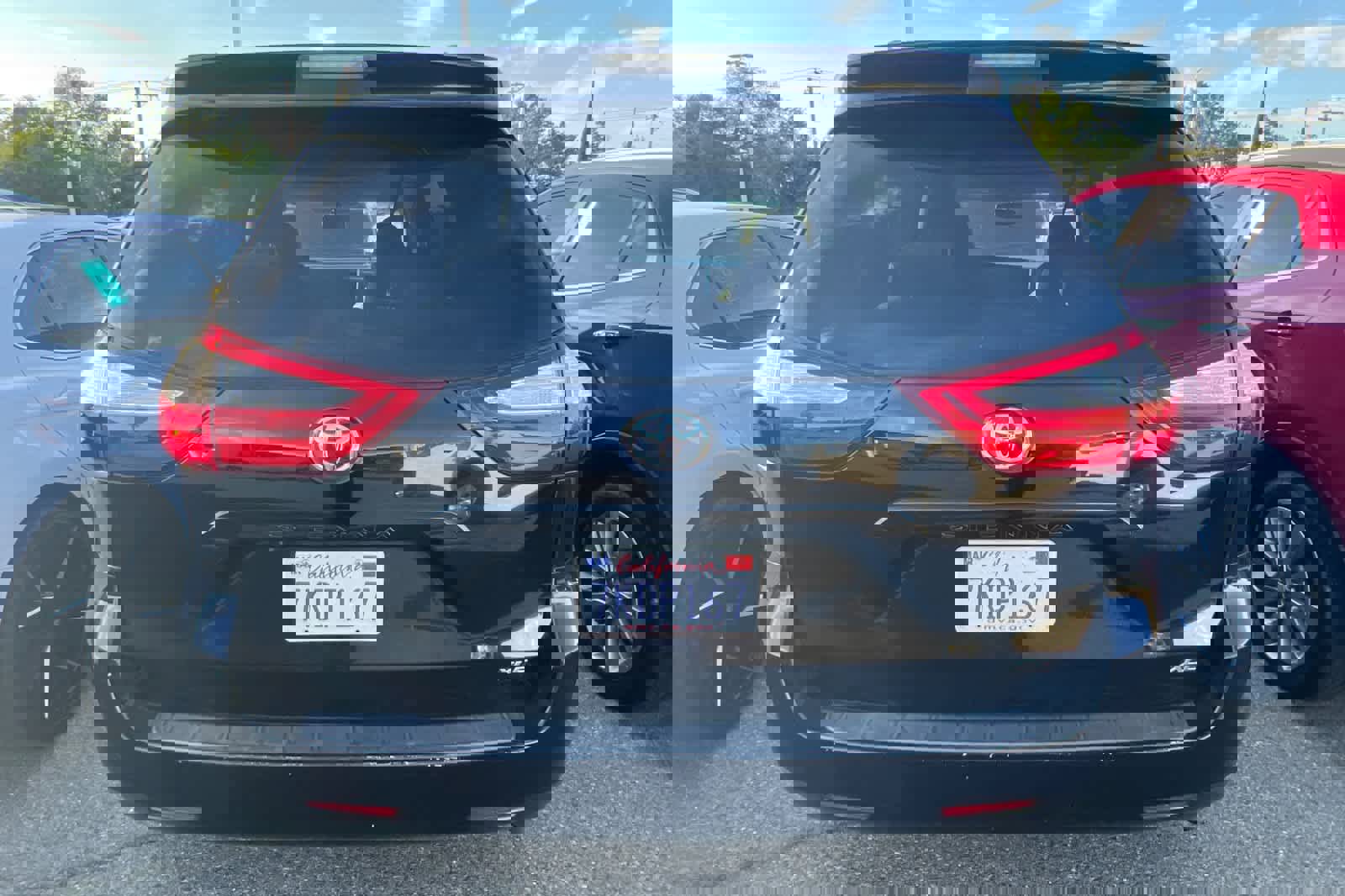 Used 2015 Toyota Sienna XLE image 5