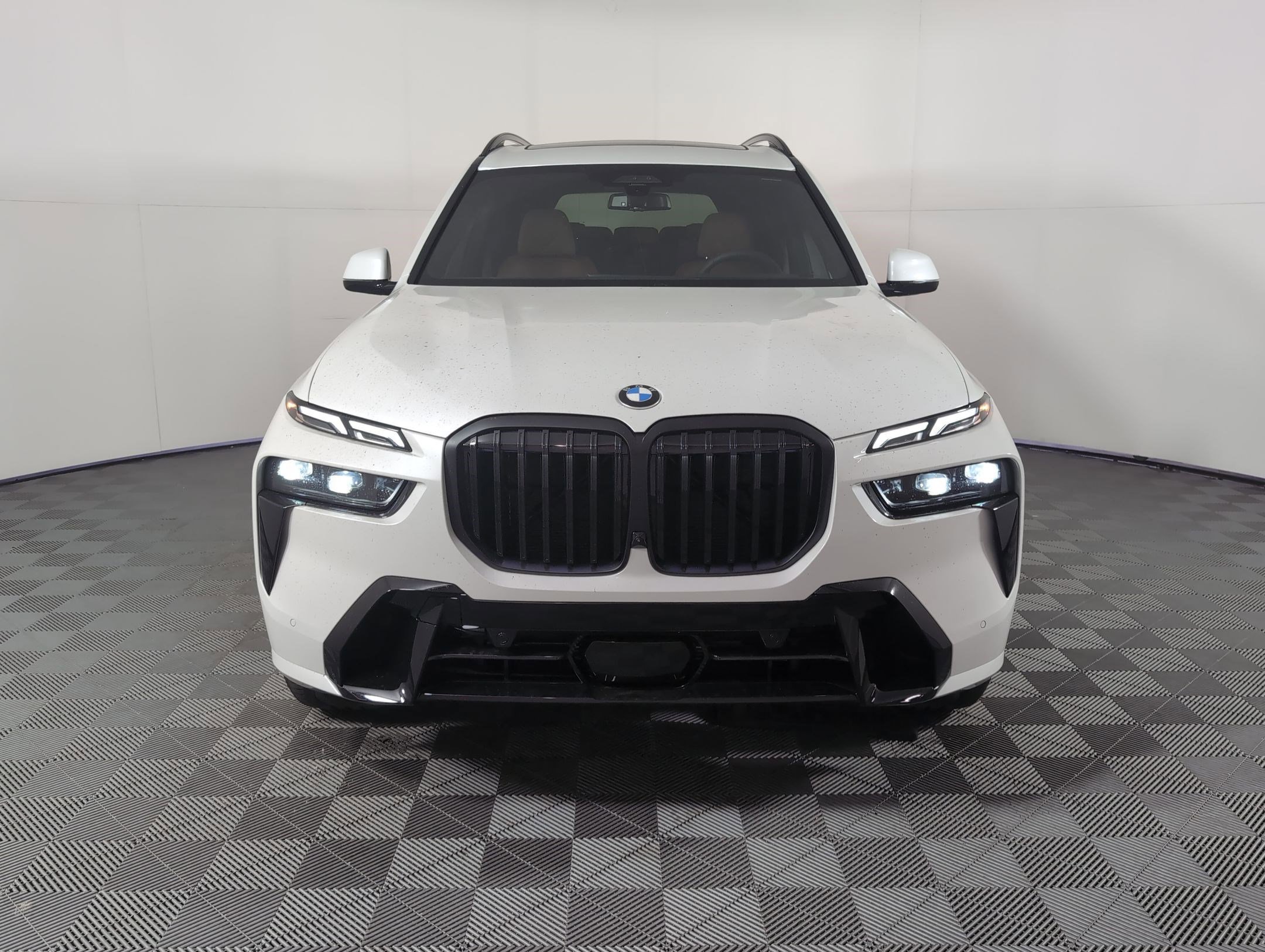 New 2026 BMW X7 xDrive40i w/ M Sport Package image 5