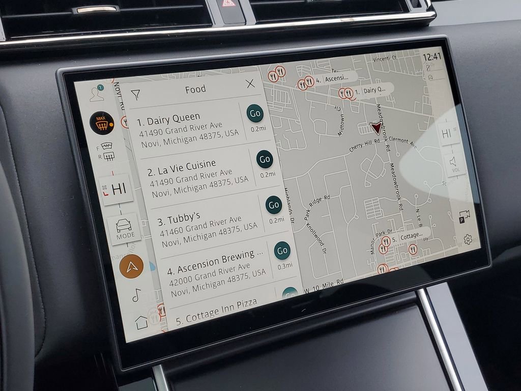 New 2026 Land Rover Range Rover Velar Dynamic SE image 25