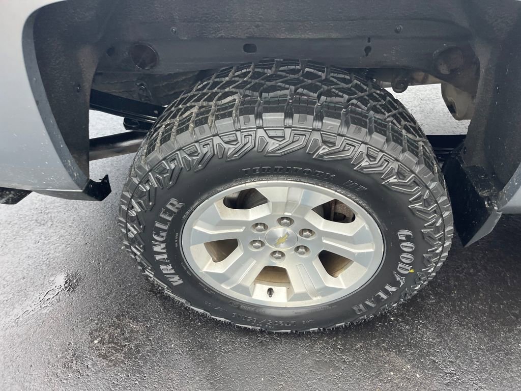 Used 2017 Chevrolet Silverado 1500 LT w/ All Star Edition image 33