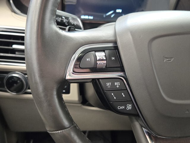 Used 2021 Lincoln Navigator Reserve w/ Luxury Package AWD/4WD image 29