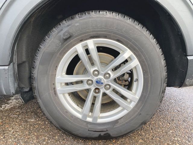 Used 2020 Ford Explorer XLT w/ Comfort Package image 30