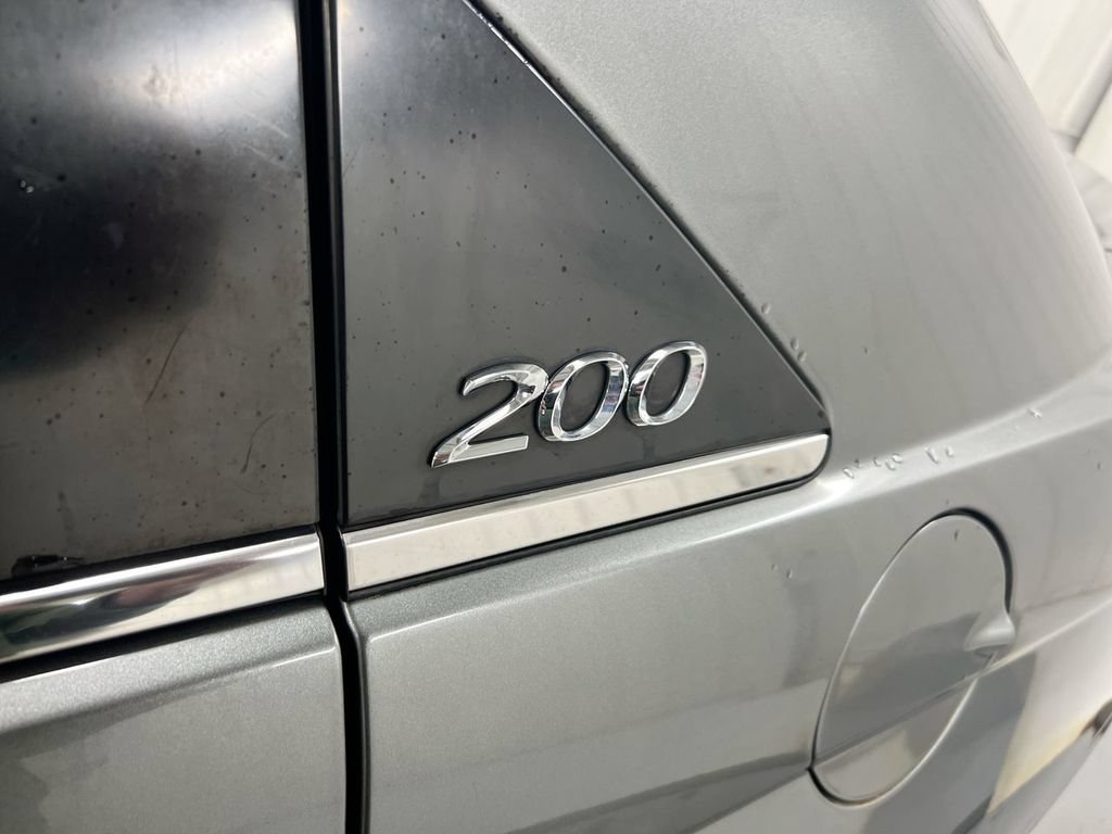 Used 2013 Chrysler 200 Touring FWD image 24