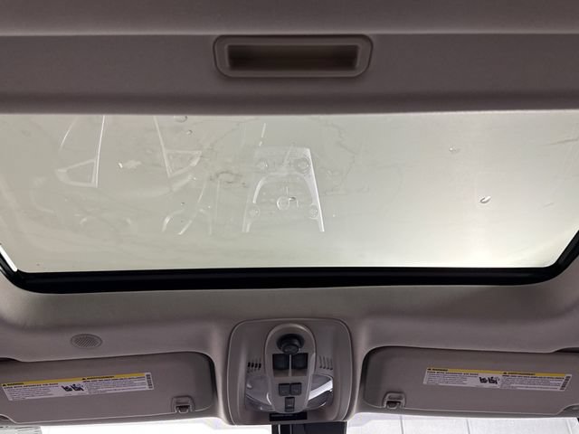Used 2011 Chevrolet Equinox LTZ AWD/4WD image 24