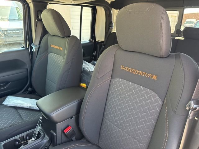 New 2026 Jeep Gladiator Mojave image 10