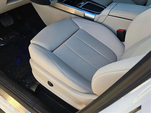 New 2025 Mercedes-Benz GLB 250 image 4