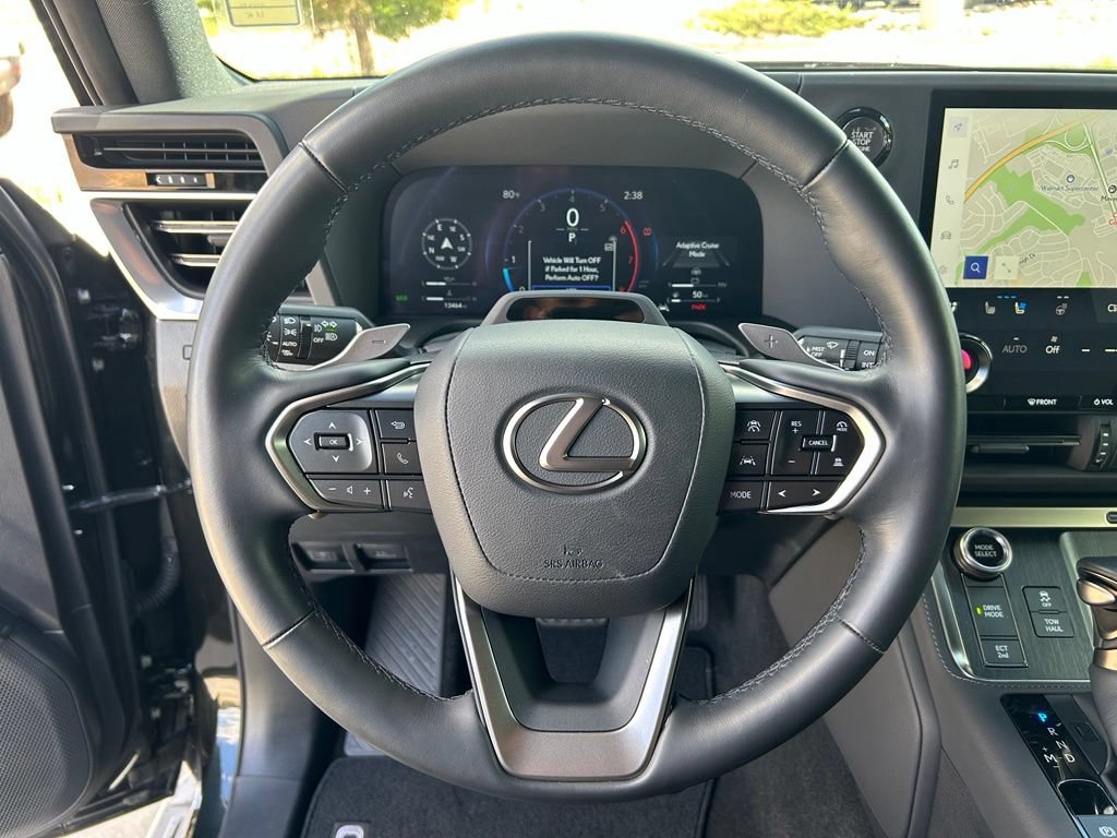 Used 2024 Lexus GX 550 w/ Accessory Package (Z1) AWD/4WD image 11