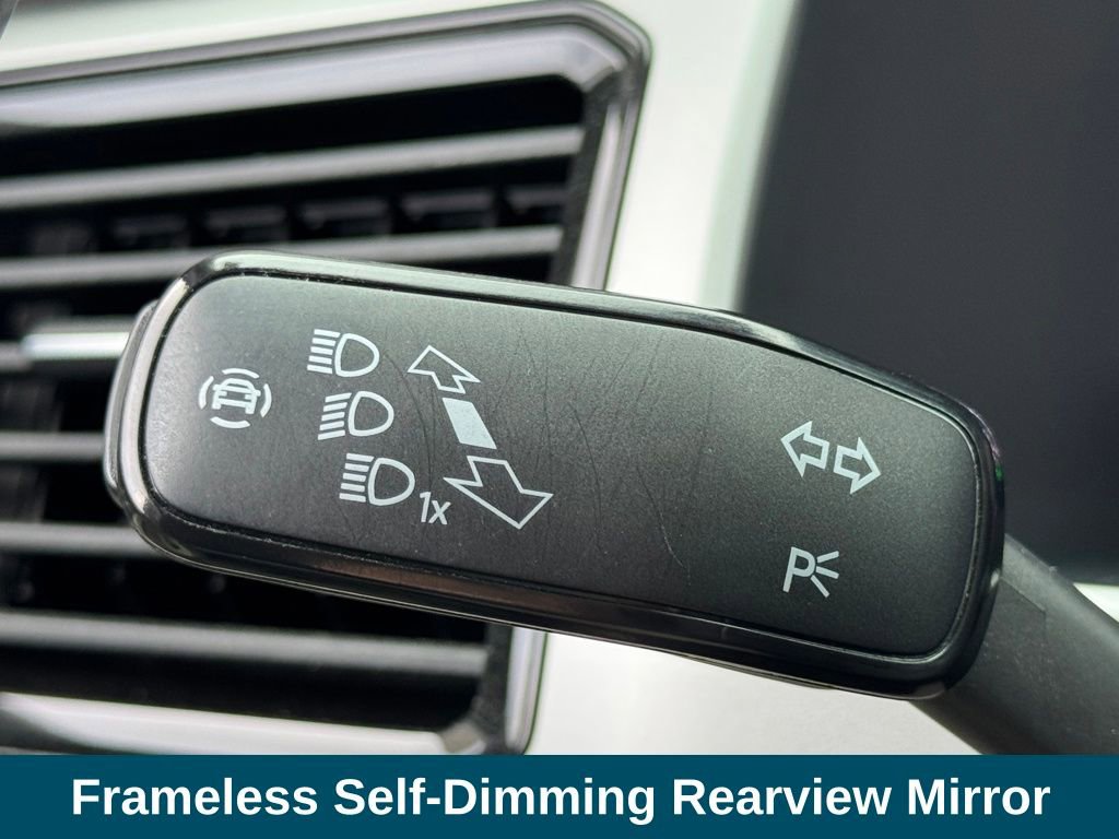 Used 2021 Volkswagen Atlas SEL Premium image 12