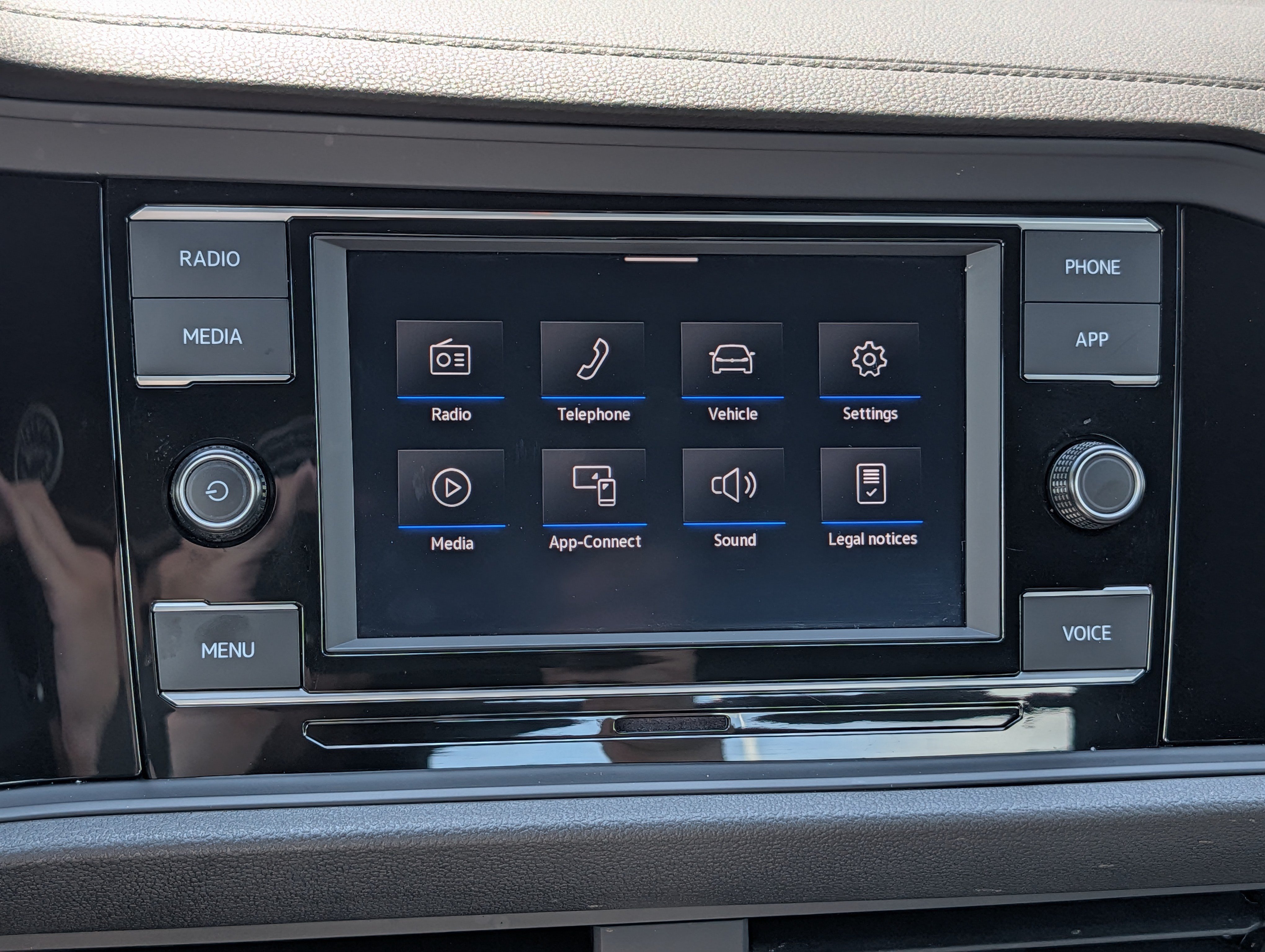 Certified 2024 Volkswagen Jetta Sport FWD image 22