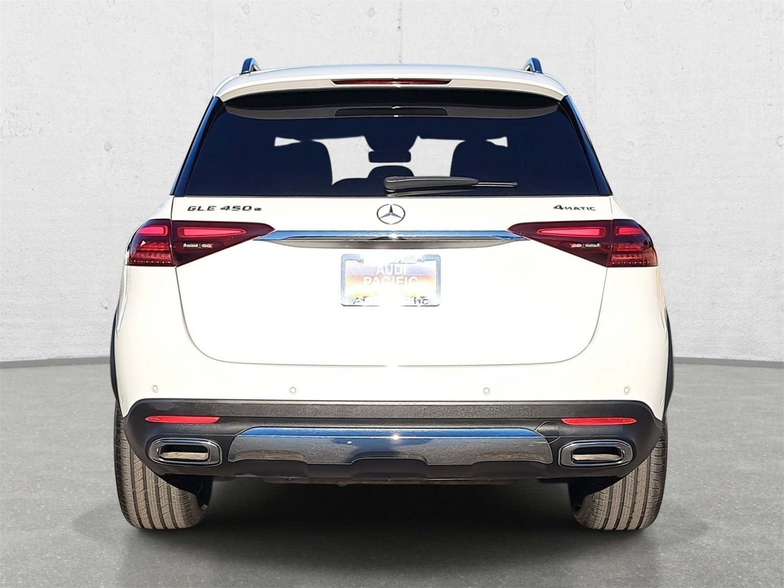 Used 2024 Mercedes-Benz GLE 450e 4MATIC image 6