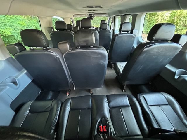 Used 2017 Ford Transit 350 XLT RWD image 30