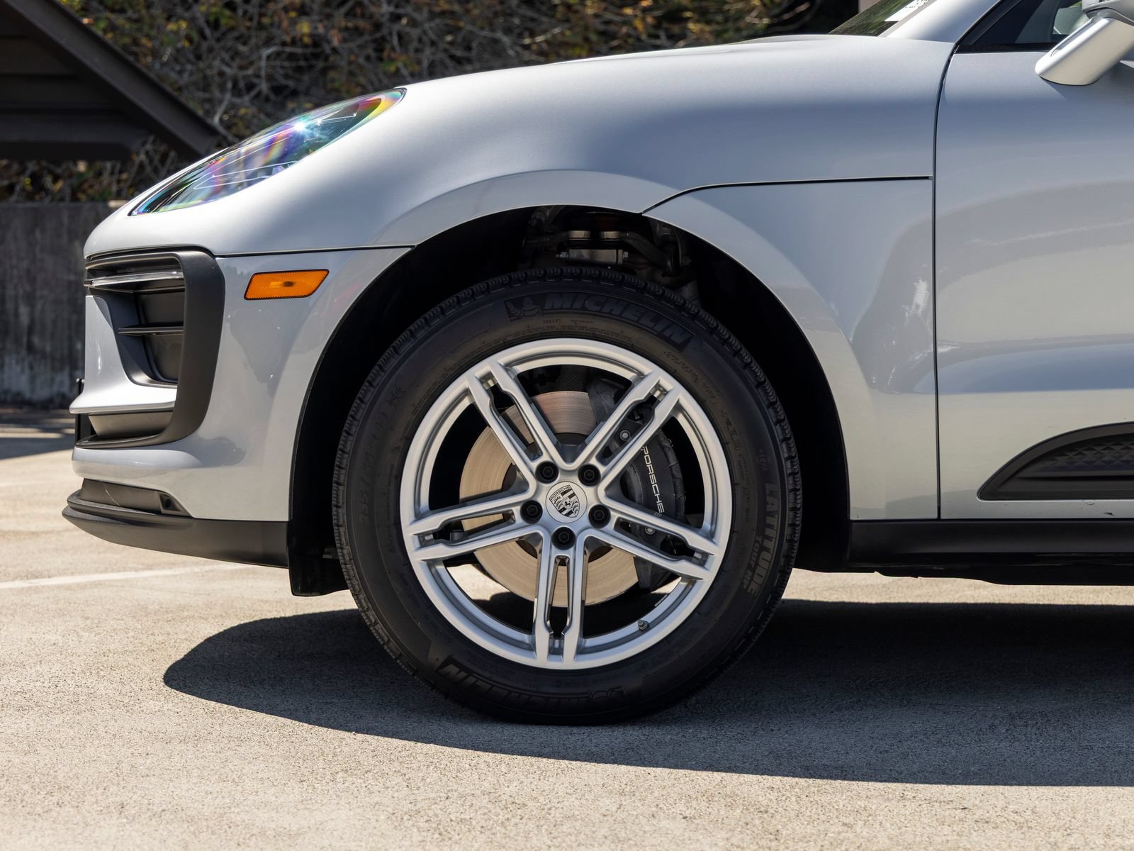 Certified 2026 Porsche Macan AWD/4WD image 13