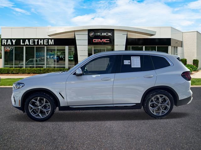 Used 2023 BMW X3 xDrive30i image 2