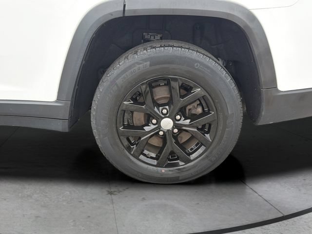 Used 2022 Jeep Grand Cherokee L Limited AWD/4WD image 32