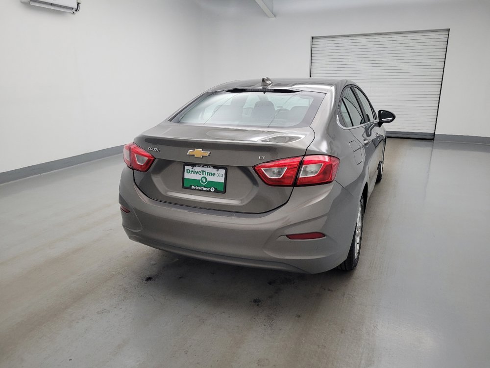 Used 2018 Chevrolet Cruze LT FWD image 7