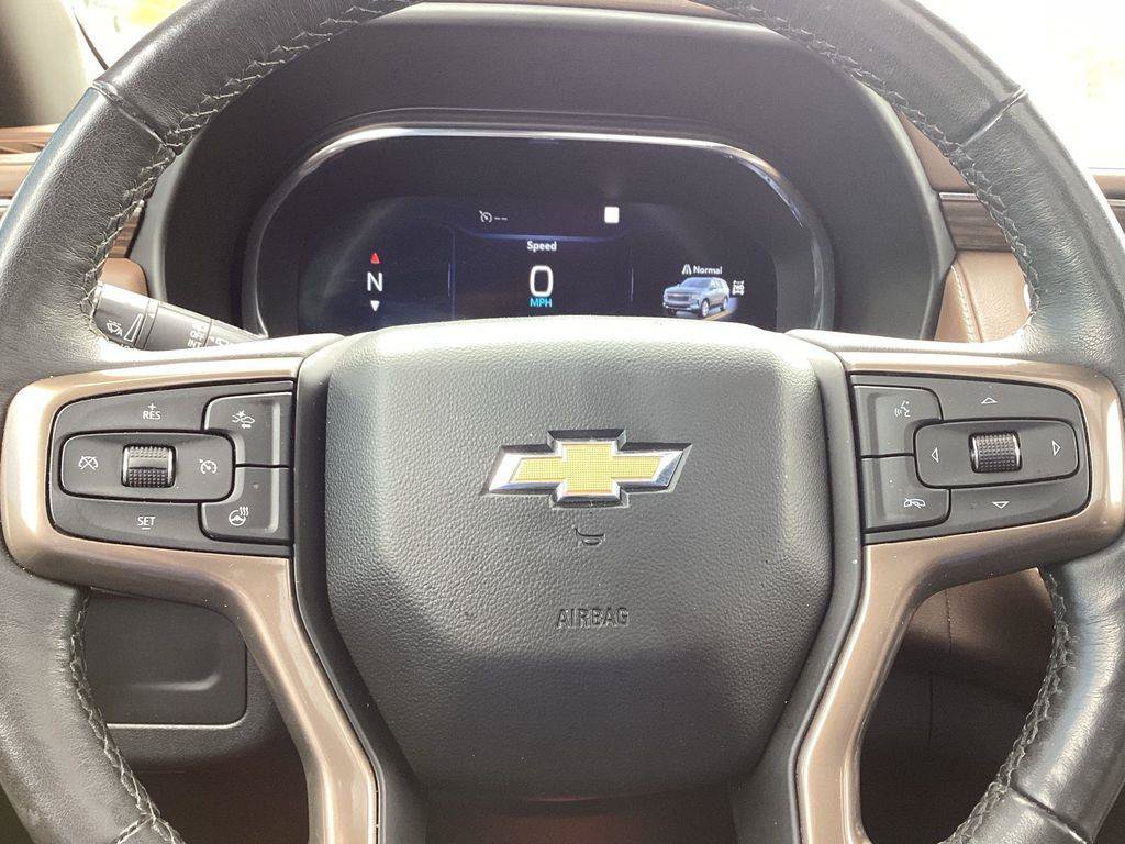 Used 2022 Chevrolet Tahoe High Country AWD/4WD image 11