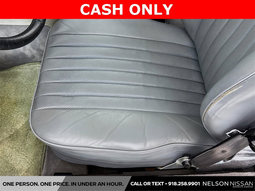 Used 1988 Mercedes-Benz 560 SL image 17