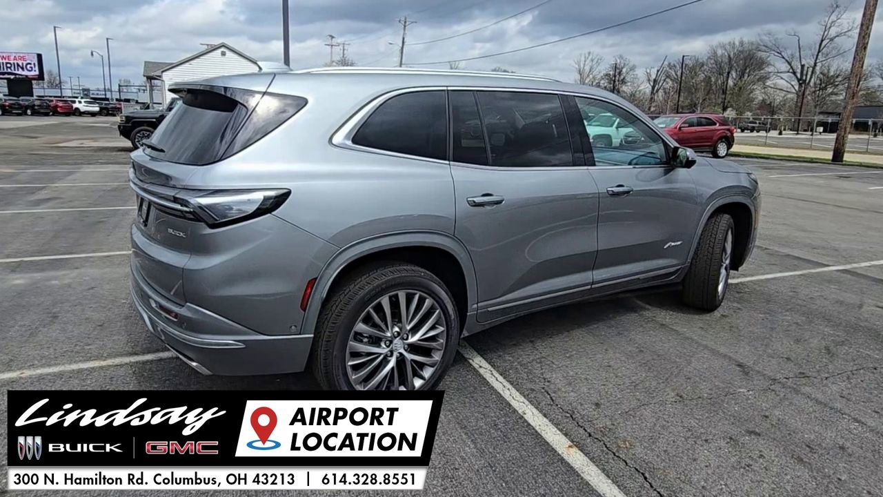 New 2026 Buick Enclave Avenir w/ Super Cruise Package AWD/4WD image 9