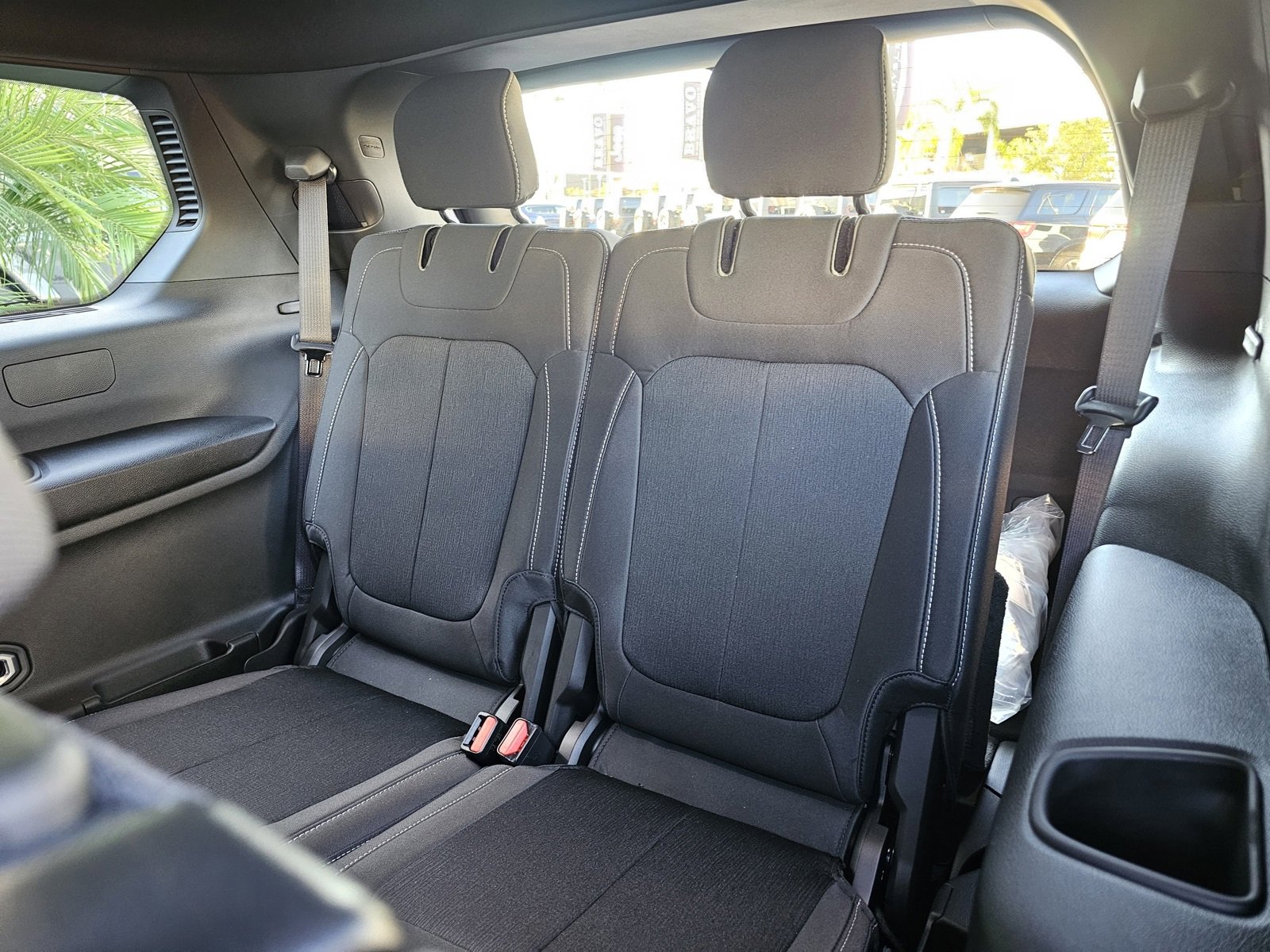 New 2025 Jeep Grand Cherokee L Laredo image 25