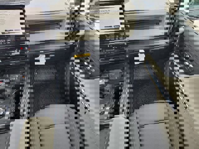 New 2026 GMC Hummer EV 4x4 Crew Cab image 14