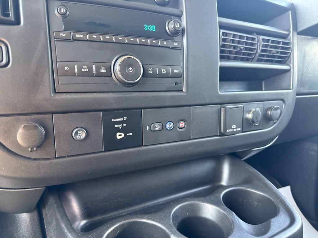 Used 2015 Chevrolet Express 3500 LT w/ LT Preferred Equipment Group RWD image 32