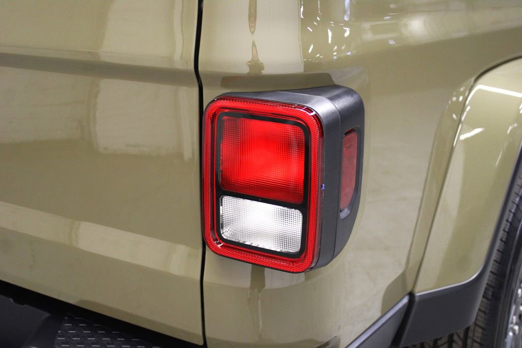 New 2026 Jeep Gladiator Sport image 32