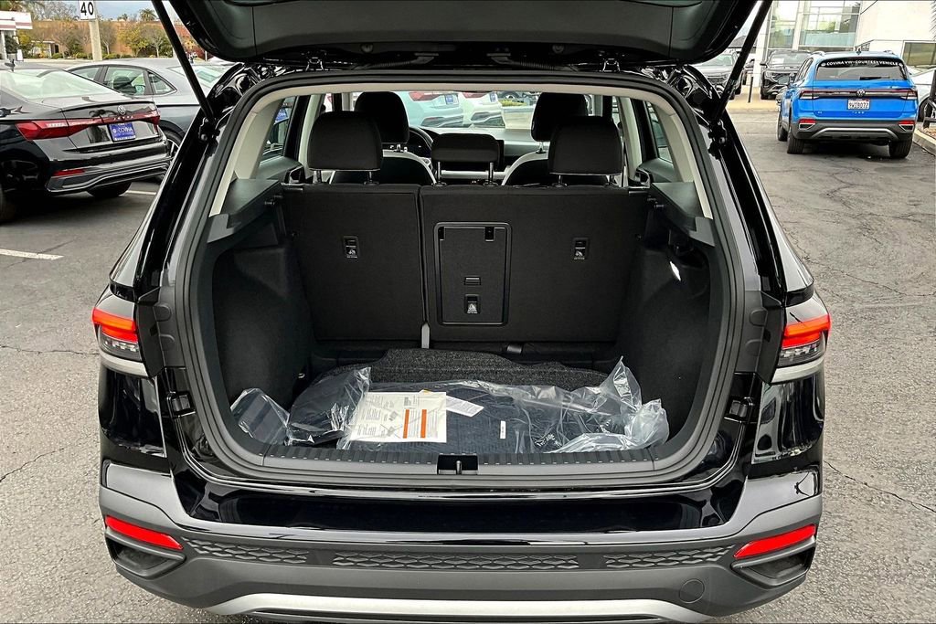 New 2026 Volkswagen Taos S image 25