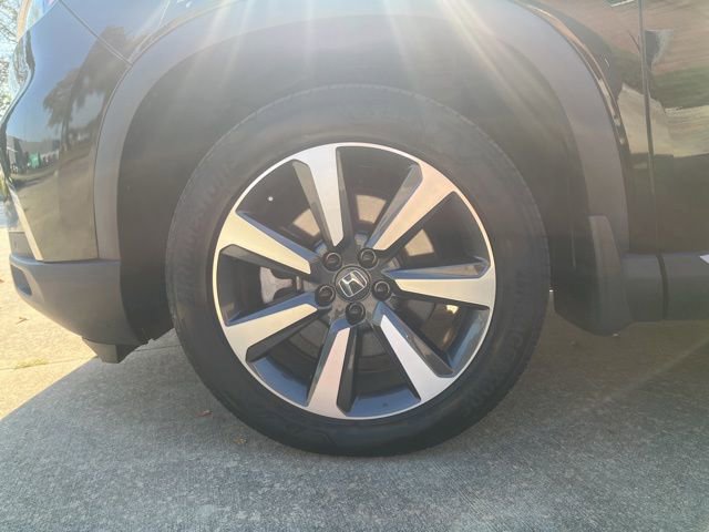 Used 2023 Honda Pilot Elite image 32