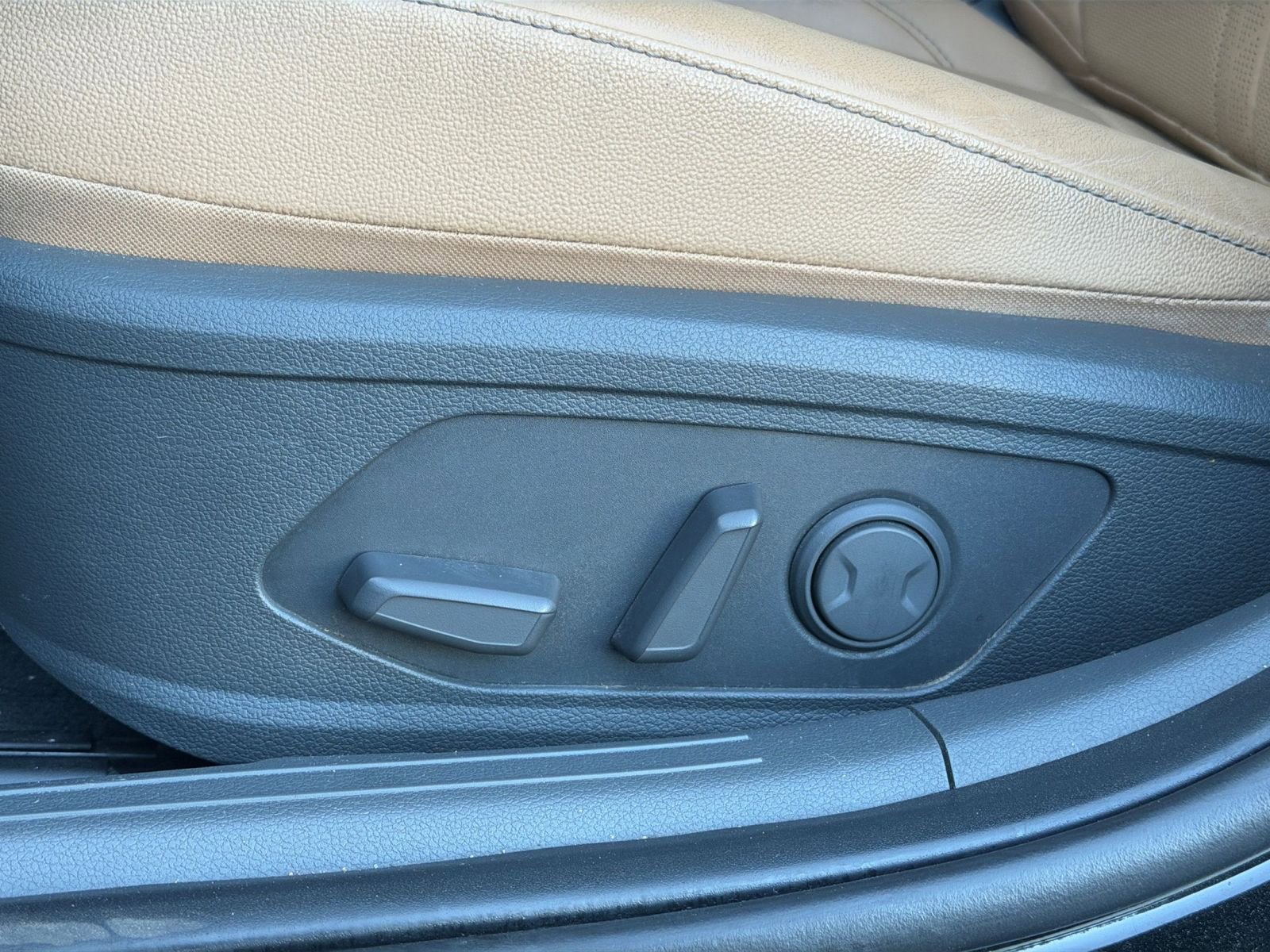 Used 2023 Hyundai Sonata Limited FWD image 23