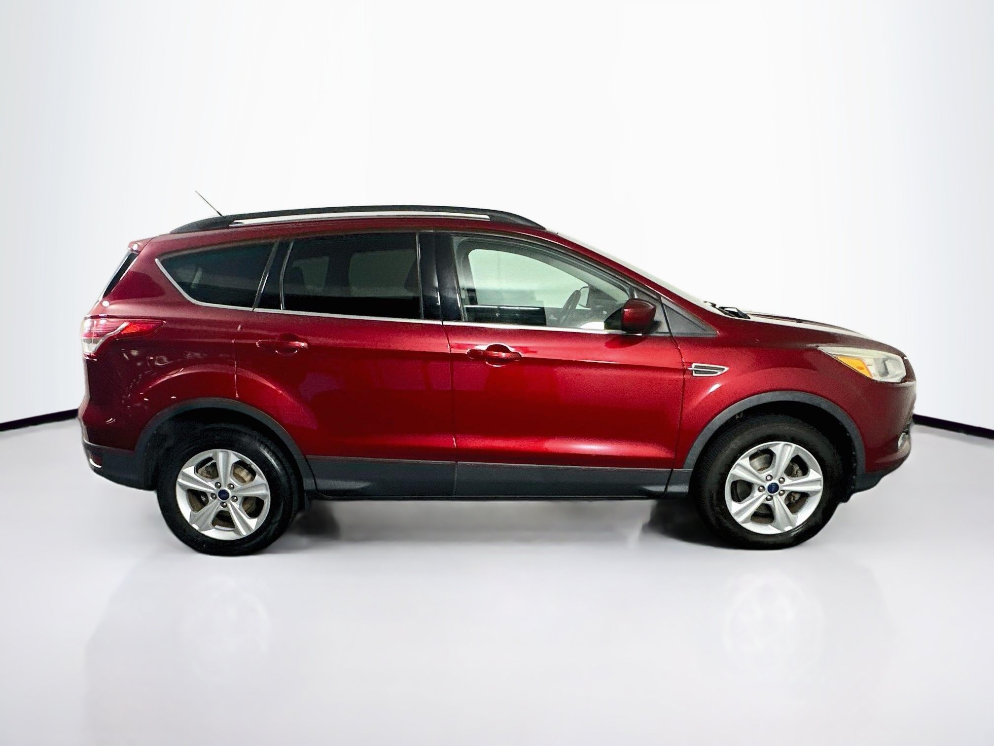 Used 2016 Ford Escape SE w/ Equipment Group 201A FWD image 10